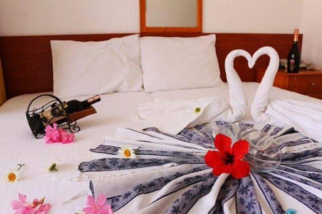 Arya Hotel Cesme - Photo2
