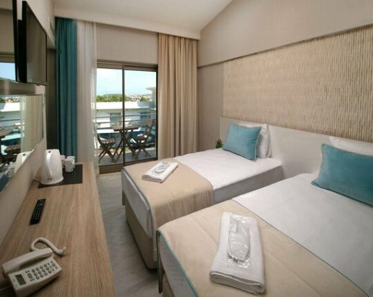 Best Western Plus Cesme Hotel - Photo3