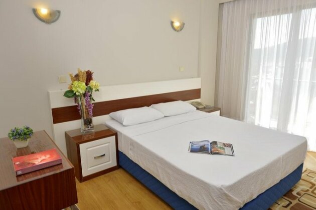 Calis Hotel - Photo4