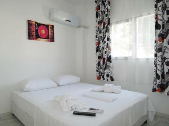 Fullmoon Rooms - Photo4