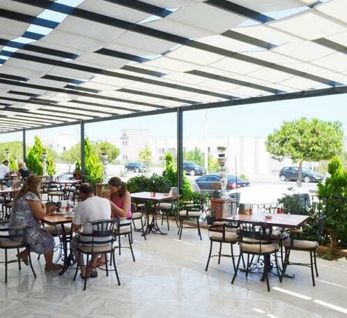 Grand Ruya Hotel - Photo3
