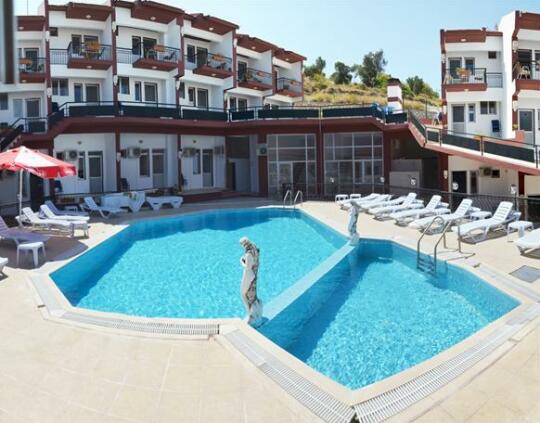 Grand Ruya Hotel - Photo4