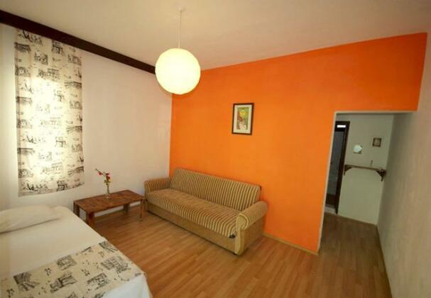 Dionysos Lodge - Photo3