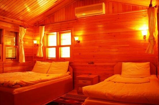 Emek Pension - Photo3
