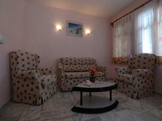 B C Alya Hotel - Photo4