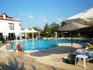 Club Mel Holiday Resort - Photo3