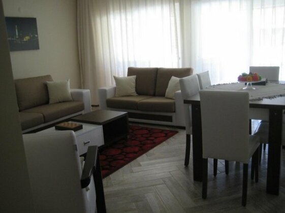 Crescent Villa - Photo5