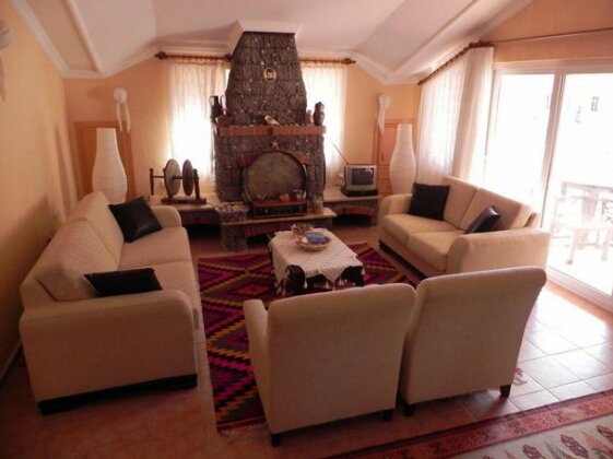 Dalyan Palace - Photo5