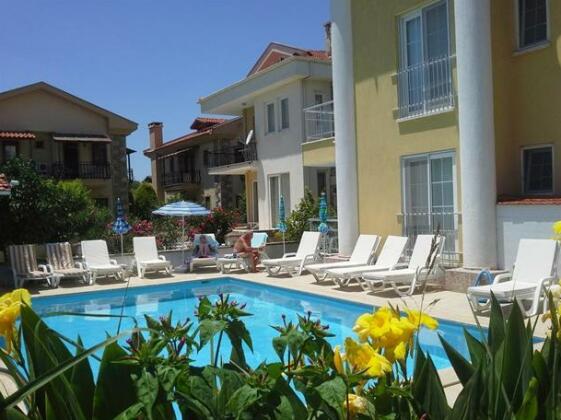 Karaca Apart Hotel - Photo2