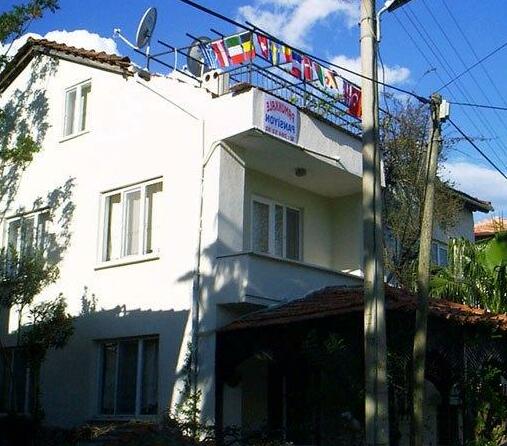 Photo 4