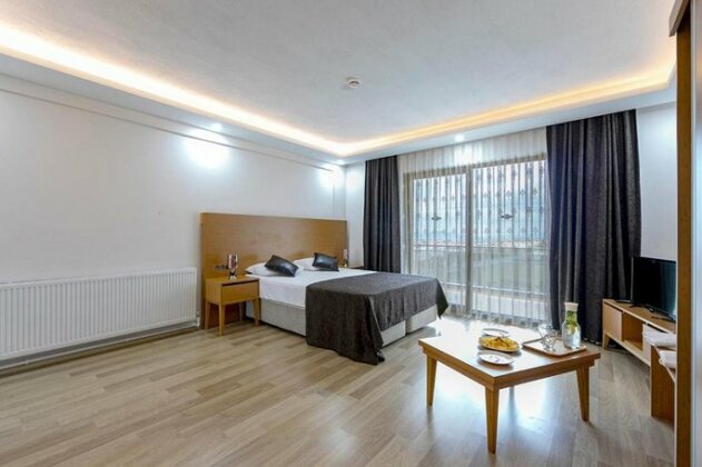Gumus Thermal Suites Hotel - Photo3