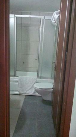 Halley Hotel - Photo3