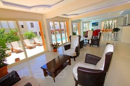 Aristo Butik Hotel - Photo2