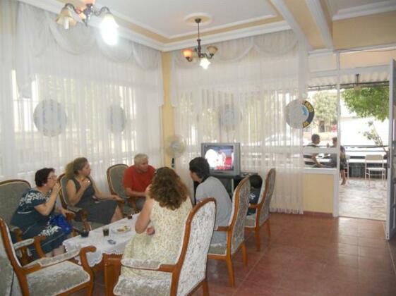 Brand Hotel - Photo4