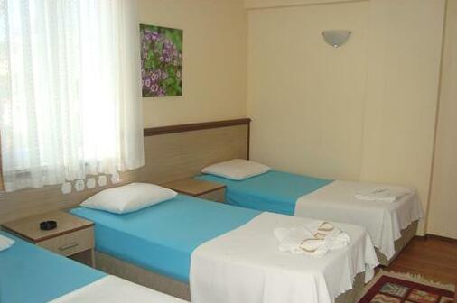 Funda Hotel - Photo4