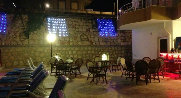 Golden Life Apartments - Photo5