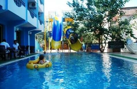 Hotel Marla - Photo2