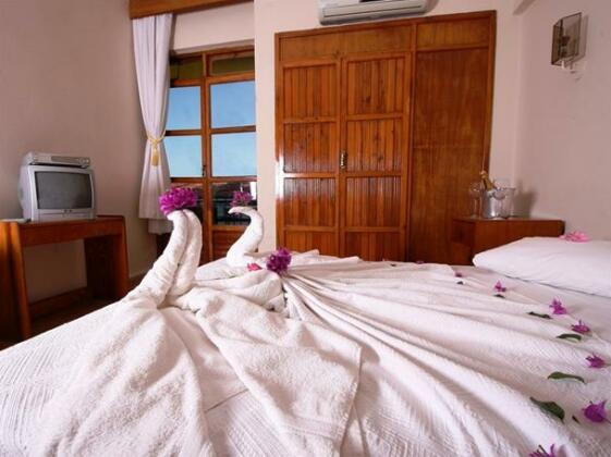 Kum Hotel - Photo3