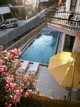 Kum Hotel - Photo4