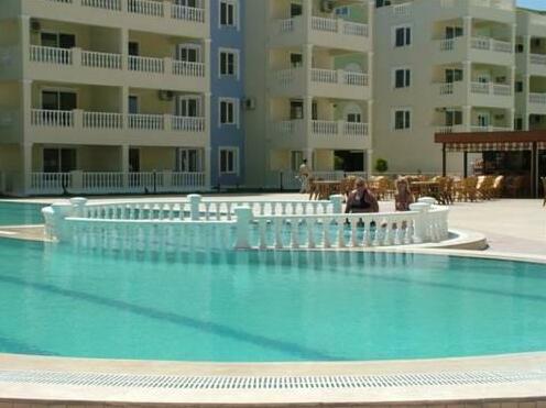 Royal Marina Apartments - Photo4