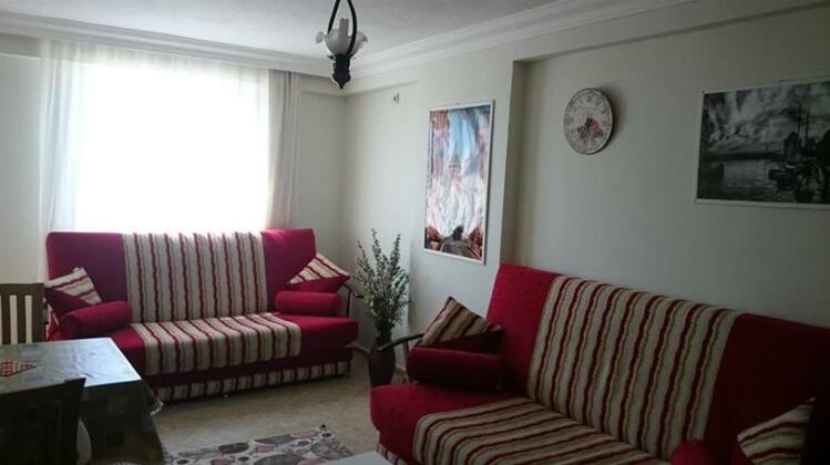 Zeynur Aparts - Photo3