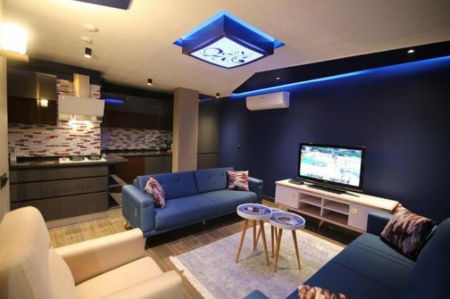 2d Vip Suite&Spa Hotel - Photo4