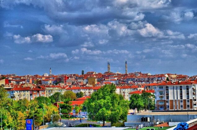 Altin Lale - Photo2