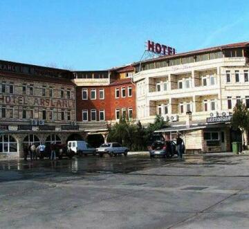 Arslanli Hotel