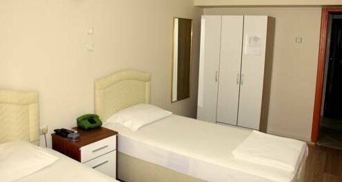 Hotel Varan - Photo2