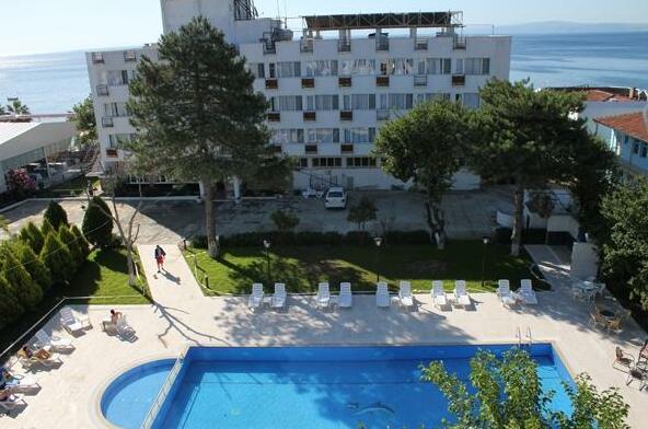 Erdek Konuk Otel - Photo2