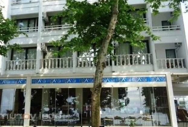 Kondu Hotel - Photo2