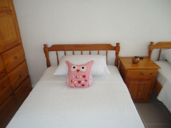  Photo 1