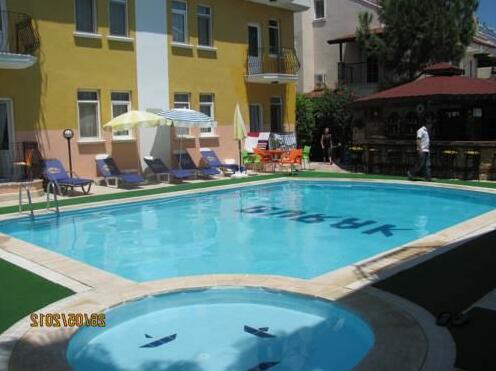  Photo 2