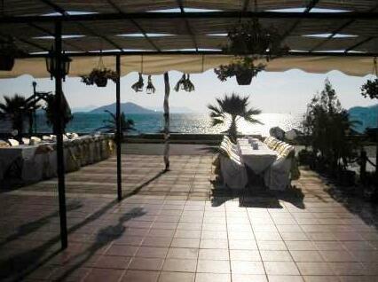 Ceren Hotel - Photo4