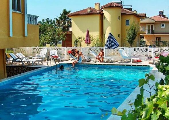 Konig Hotel - Photo3