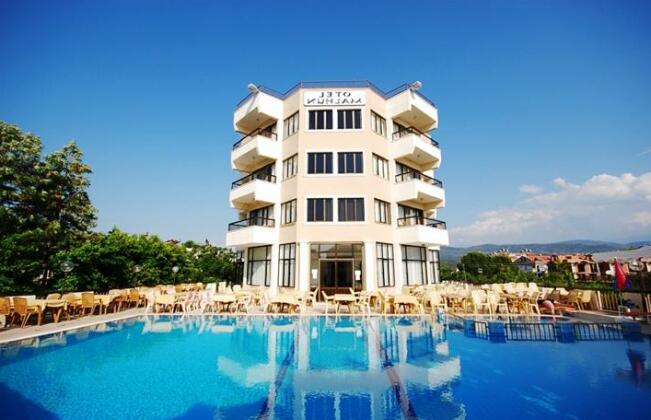 Malhun Hotel