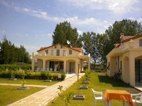 Osko Villa Pension - Photo4