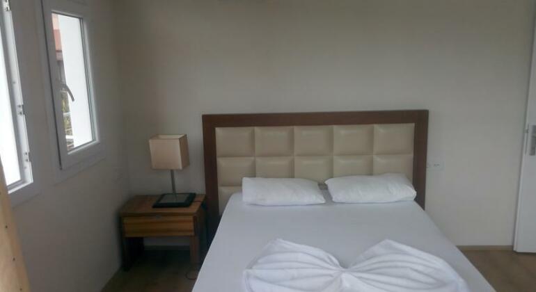 Poseidon Apart Hotel - Photo3