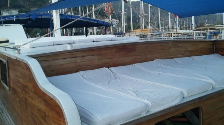 Seaborn Legend Yoga Cruise - Photo4