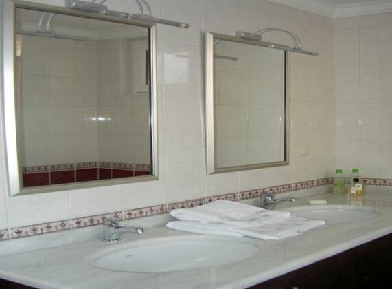 Seaside Villa - Photo3