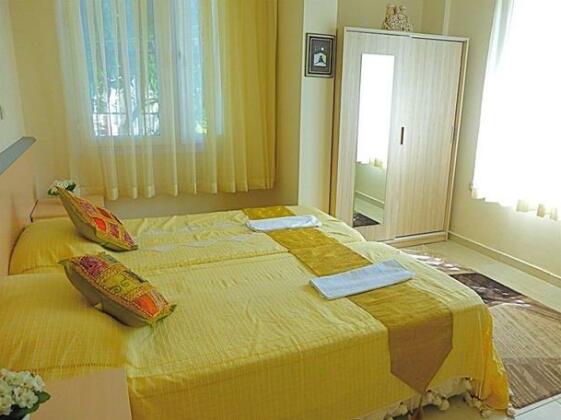 Sun Garden Apartment - Photo5