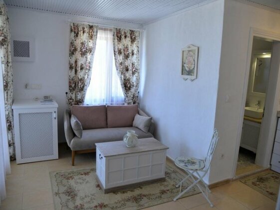Sundial Hotel & Restaurant - Photo4