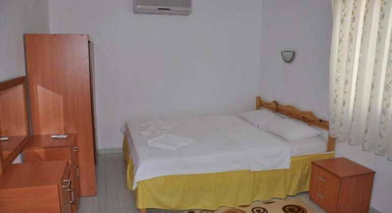 Jet's Pension - Photo3