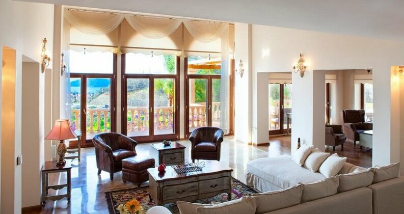 Villa Vista Gocek - Photo2