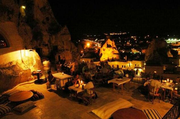 Amber Cave Suites - Photo3