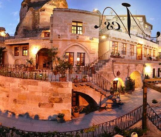 Amber Cave Suites - Photo4