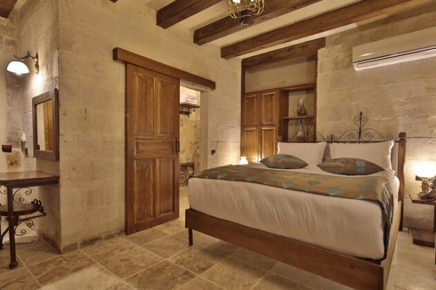 Aren Cave Hotel and Art Gallery - Photo5