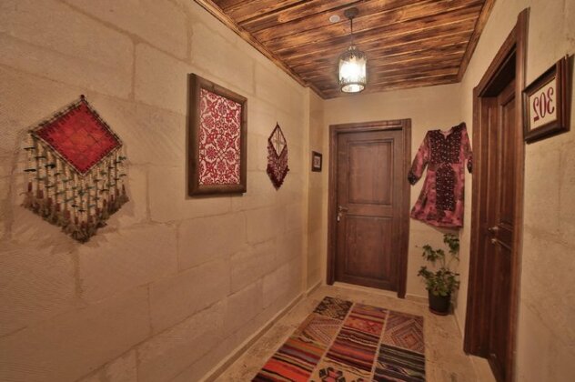 Caravanserai Inn Hotel - Photo4