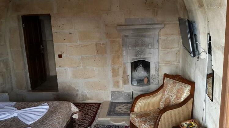 Castle Cave House - Photo2