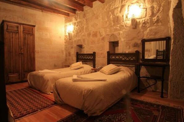 Dervish Cave House - Photo2